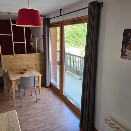 Apartamento Hameau Des Eaux D'orelle 3 Vallées - 2 Communicants *