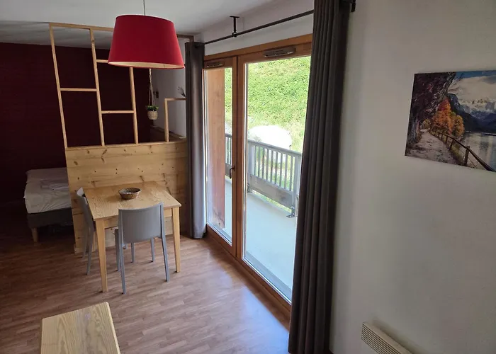 דירה Hameau Des Eaux D'orelle 3 Vallees - 1 Ou 2 Communicants *